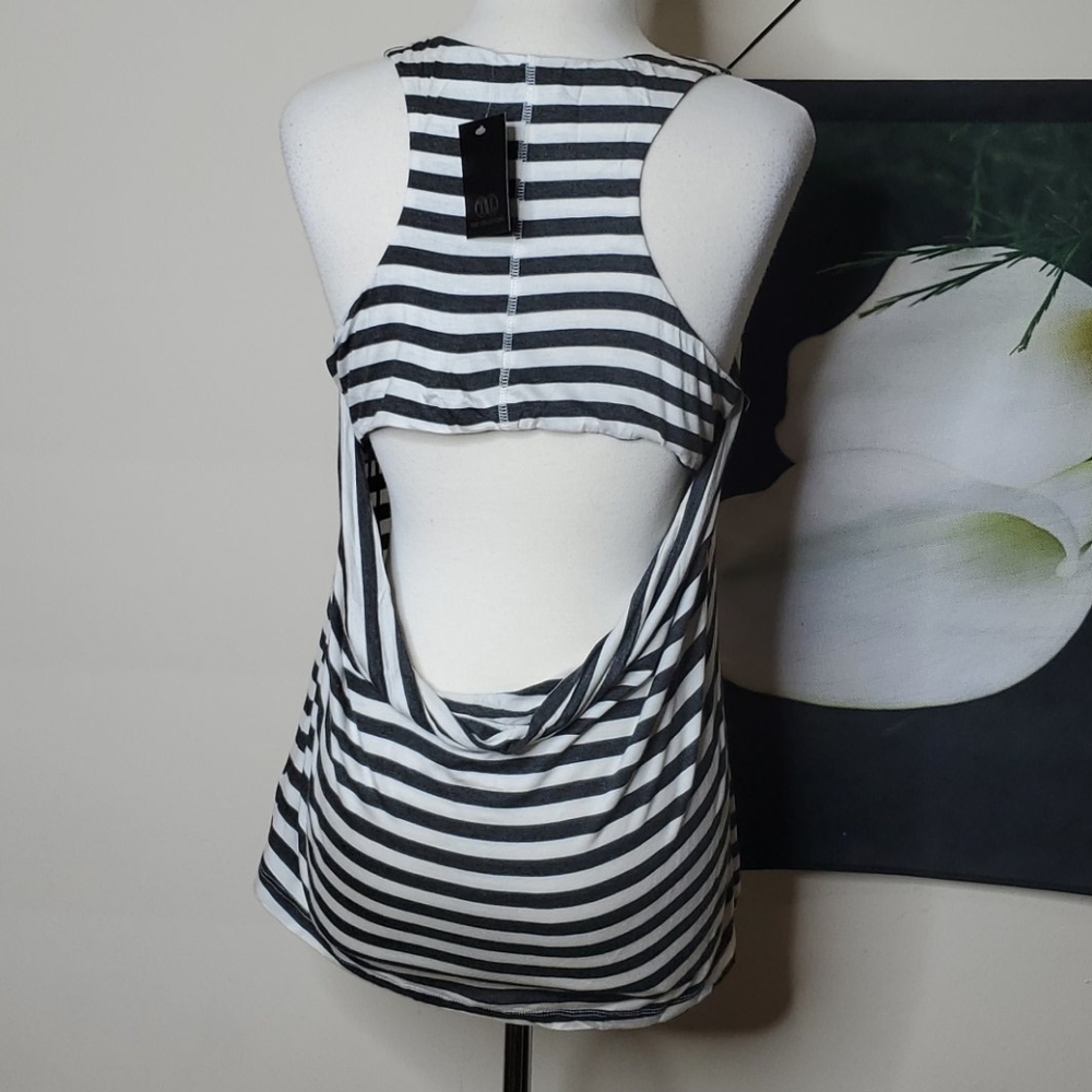 NWT Tart Racerback Cut Out Back Tank - Picture 5 of 7